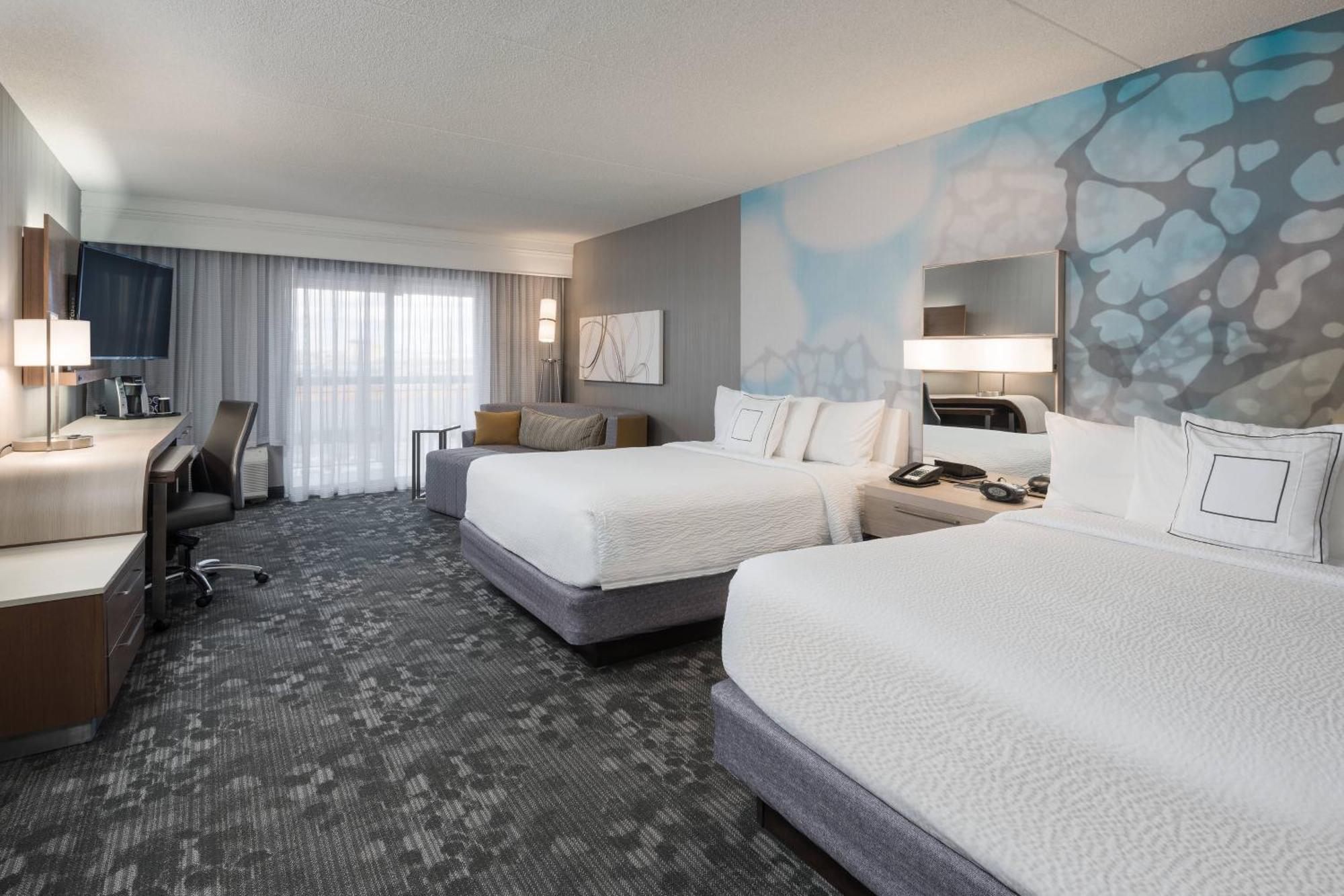 Courtyard By Marriott Toronto Воган Экстерьер фото