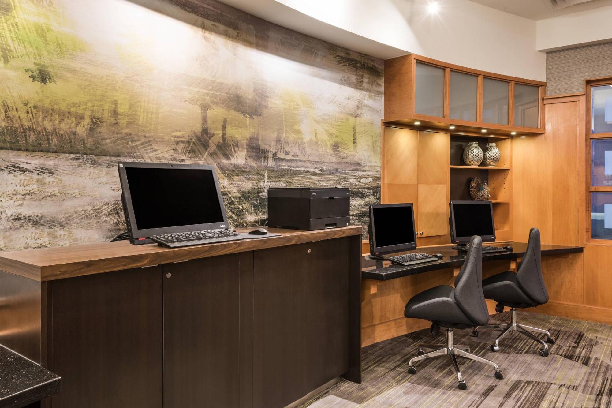 Courtyard By Marriott Toronto Воган Экстерьер фото